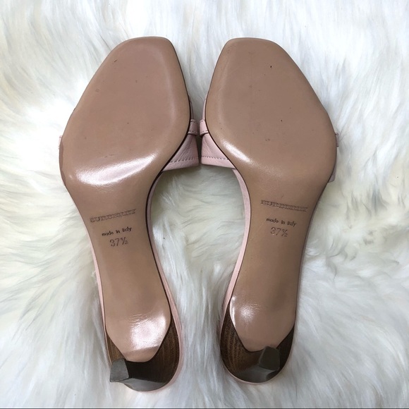 Burberry | Pebbled Leather Pink Mule Sandals 37 - Picture 5 of 9